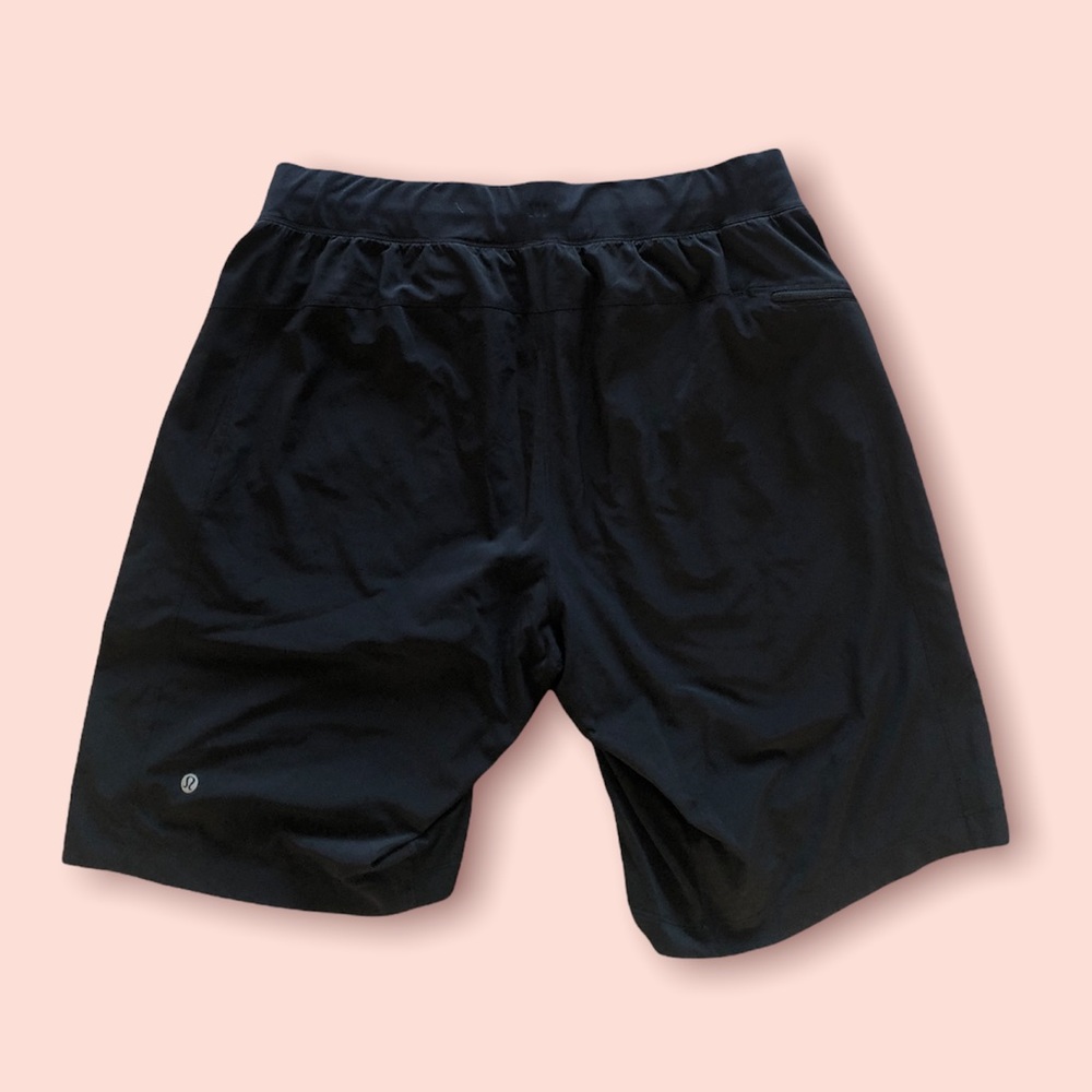 Men’s XL Lululemon Shorts! 🏃‍♂️ 🧘‍♂️